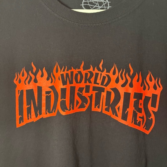 World Industries Flame Graphic Tee Black XL - Picture 2 of 5